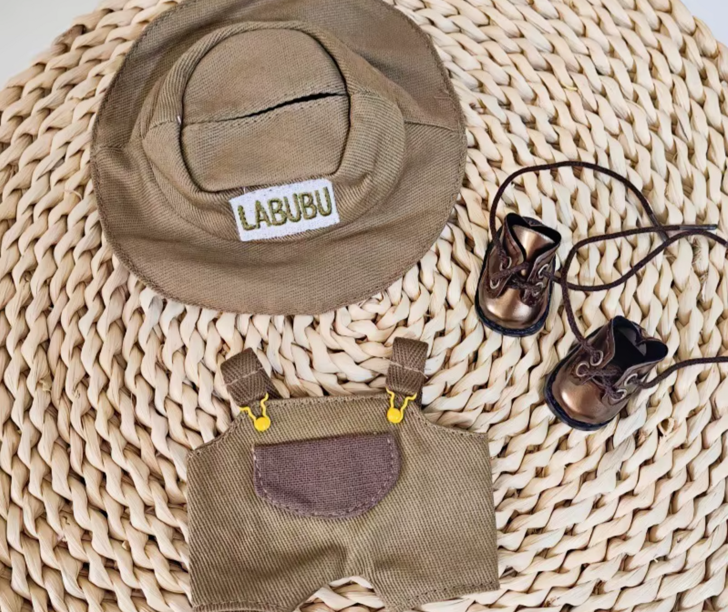 Labubu Countryside outfit