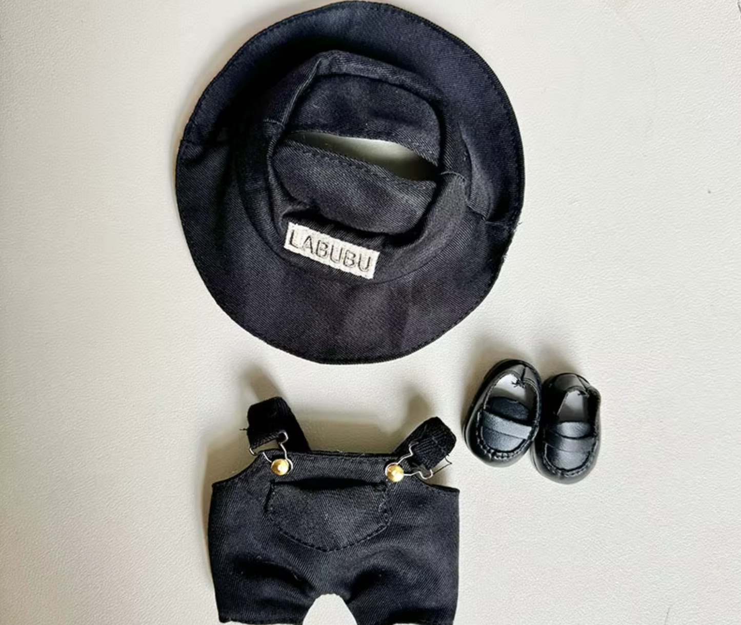 Labubu Countryside outfit